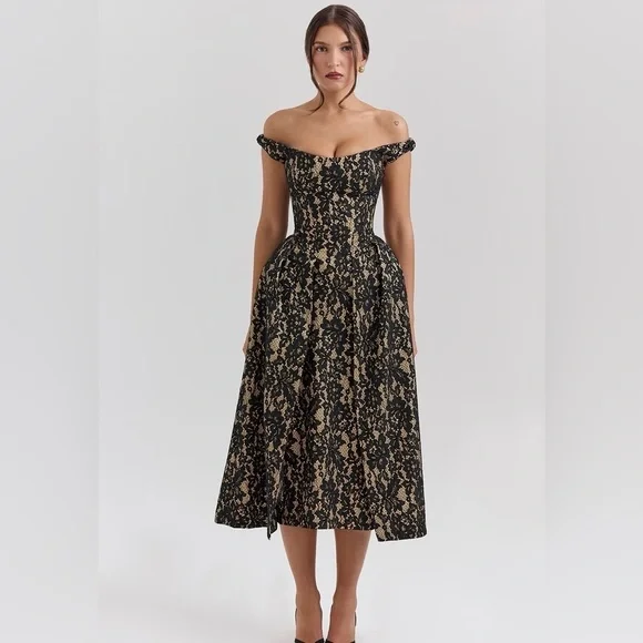 House of CB Charming - off the shoulder cocktail dress size small - Picture 11 of 15